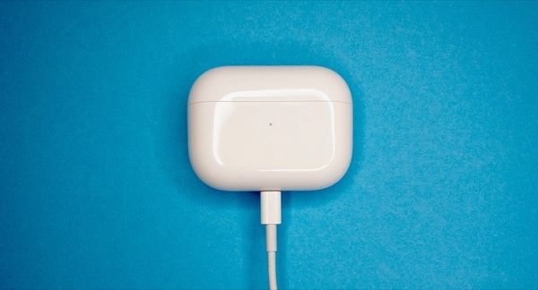 Potential Reasons Your AirPods Pro Is Not Charging